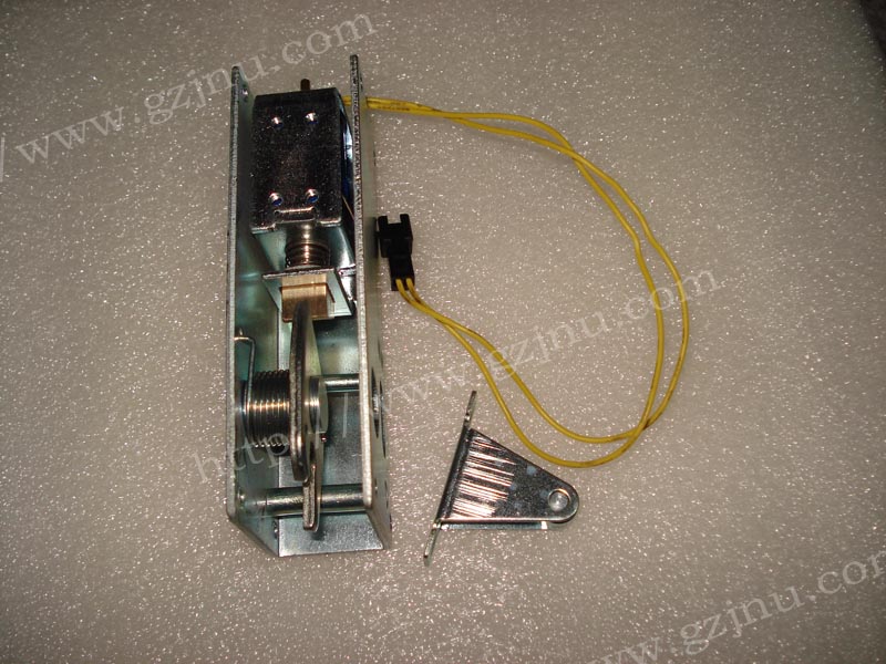 �Ĵ������i